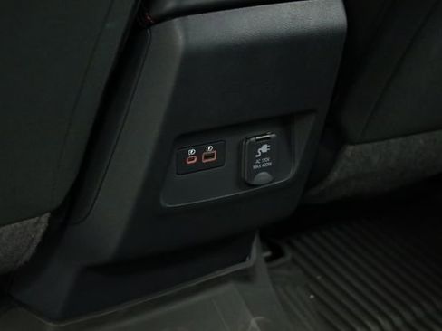 Used 2025 Nissan Frontier PRO-4X w/ Pro Convenience Package AWD/4WD image 33