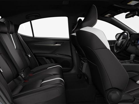 New 2026 Toyota Camry SE Nightshade image 29