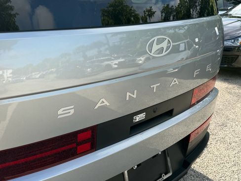 Used 2025 Hyundai Santa Fe SEL AWD/4WD image 15