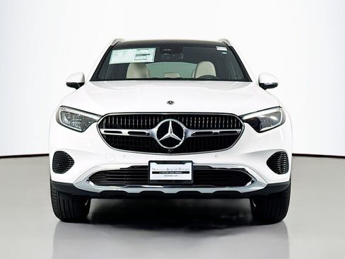 New 2026 Mercedes-Benz GLC 300 4MATIC image 2