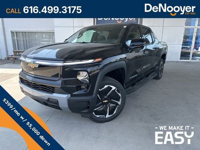 New 2025 Chevrolet Silverado EV LT w/ LT Premium Package