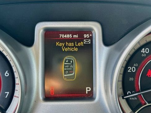 Used 2018 Dodge Journey SE FWD image 12