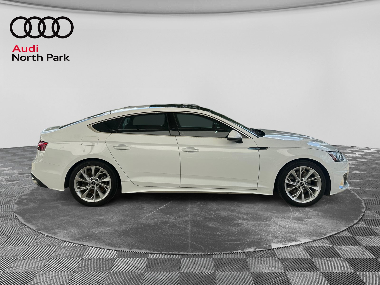 Used 2024 Audi A5 2.0T Premium AWD/4WD image 6