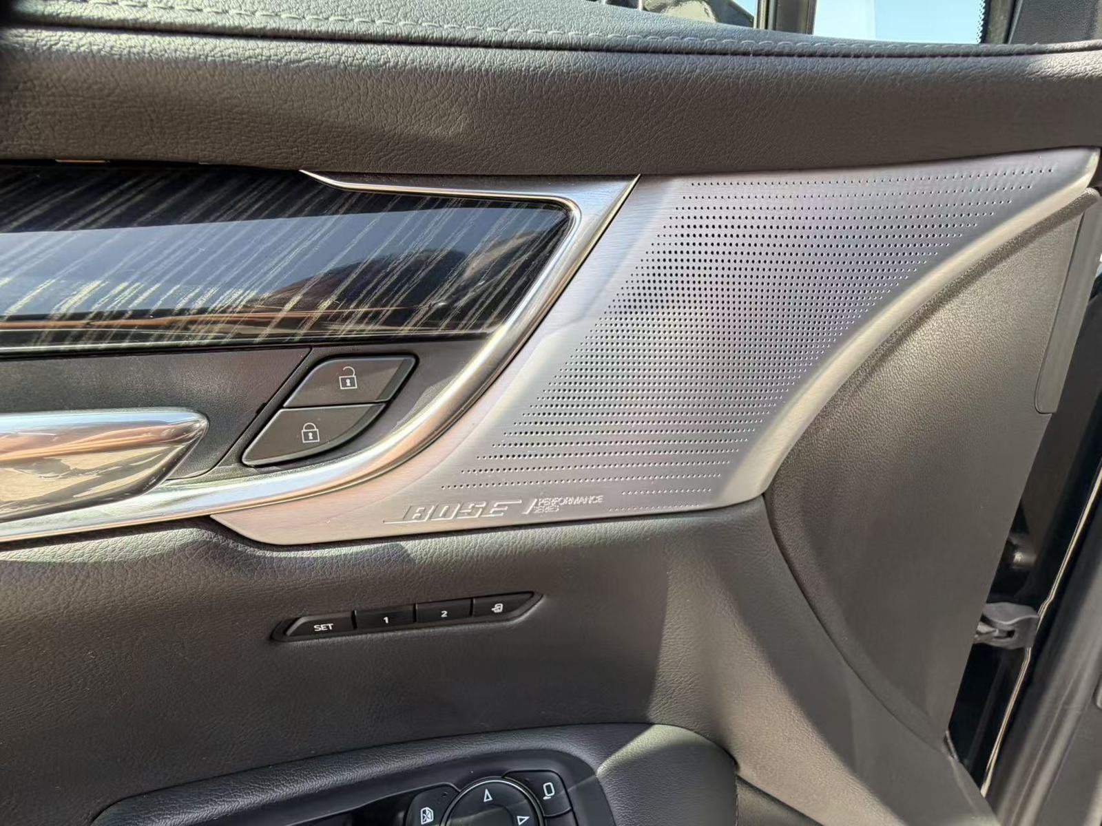 Used 2024 Cadillac XT6 Premium Luxury AWD/4WD image 20