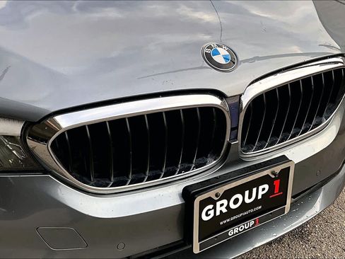Used 2019 BMW 530i image 29