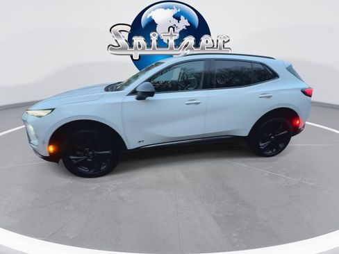 Used 2024 Buick Envision Sport Touring image 6