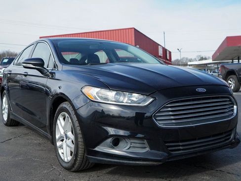 Used 2016 Ford Fusion SE w/ Equipment Group 202A image 35