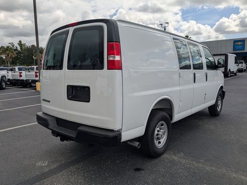New 2025 Chevrolet Express 2500 w/ Driver Convenience Package image 4