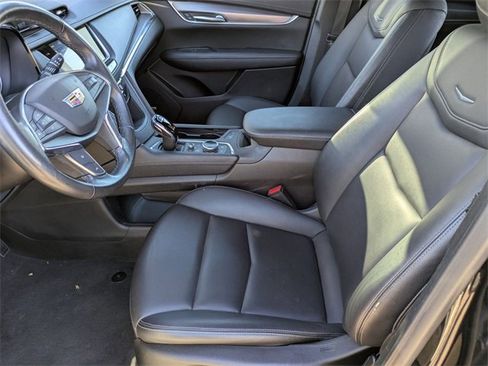Certified 2023 Cadillac XT5 Luxury image 18