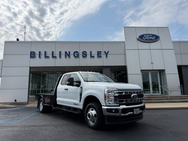 Used 2026 Ford F350 XL w/ XL Chrome Package AWD/4WD image 1
