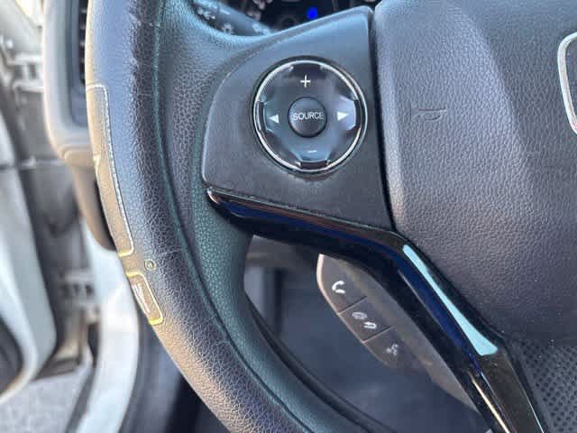 Used 2016 Honda HR-V LX image 11