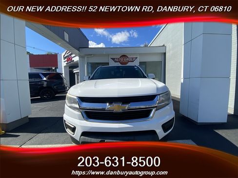 Used 2019 Chevrolet Colorado W/T w/ WT Convenience Package RWD image 9