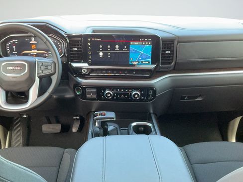 Used 2026 GMC Sierra 1500 Elevation AWD/4WD image 7