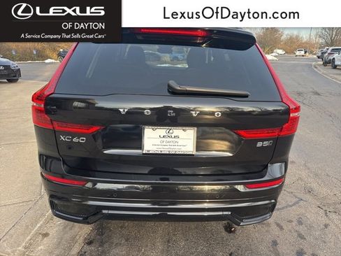 Used 2024 Volvo XC60 B5 Plus image 4