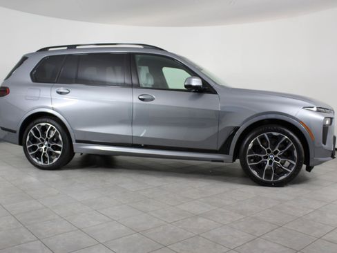 New 2026 BMW X7 xDrive40i w/ M Sport Package image 8