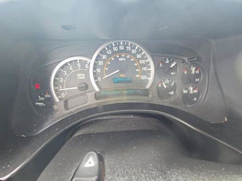 Used 2005 HUMMER H2 w/ Preferred Equipment Group AWD/4WD image 10