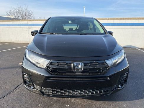 Certified 2026 Honda Odyssey Elite image 8