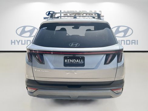 Used 2025 Hyundai Tucson SEL FWD image 5
