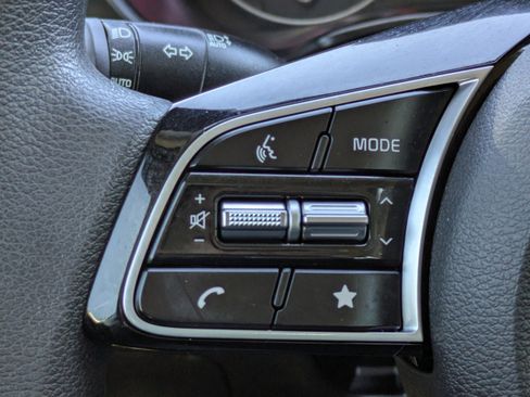 Certified 2022 Kia Forte LXS w/ LXS Technology Package image 29