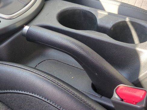 Used 2021 Kia Seltos S image 29