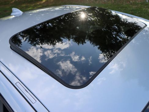 Used 2015 BMW 328i xDrive Sedan AWD/4WD image 9