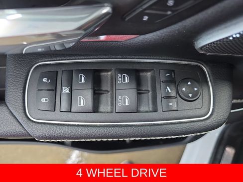 Used 2022 RAM 1500 Laramie AWD/4WD image 28