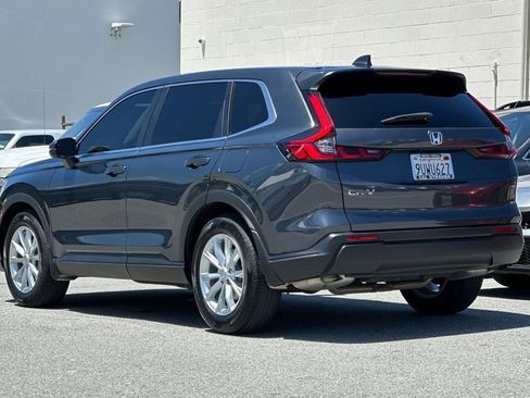 Used 2025 Honda CR-V EX image 5