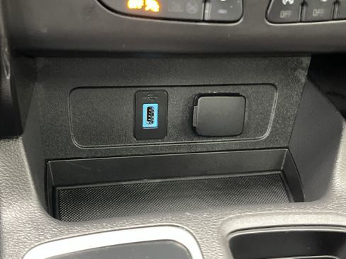 Certified 2018 Ford Escape Titanium w/ Ford Safe & Smart Package image 24