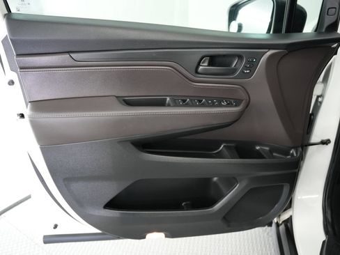Used 2019 Honda Odyssey EX-L image 40