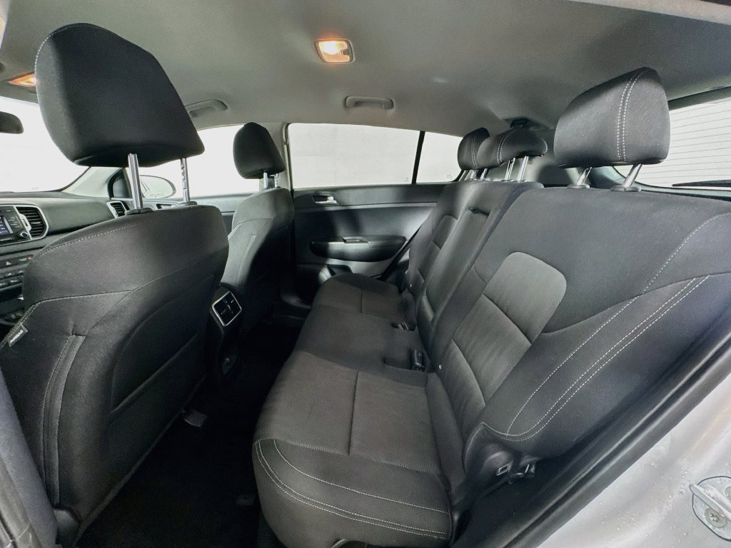 Used 2019 Kia Sportage LX AWD/4WD image 23