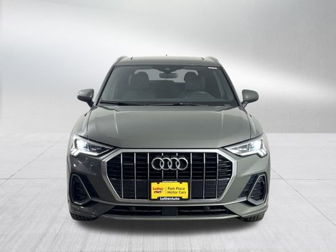 Used 2021 Audi Q3 2.0T Premium Plus image 2