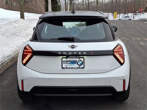 Used 2025 MINI Cooper S image 5