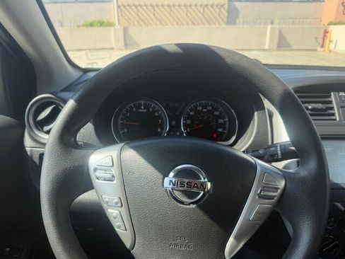 Used 2019 Nissan Versa SV image 9