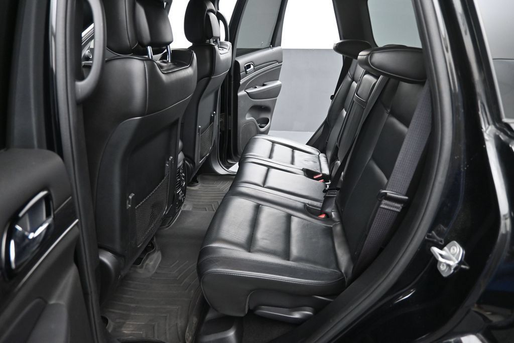 Used 2019 Jeep Grand Cherokee High Altitude AWD/4WD image 17