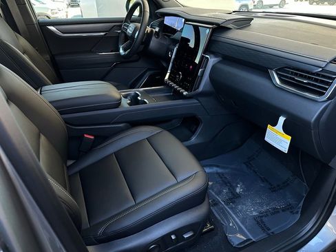 New 2026 GMC Acadia Elevation w/ Black Edition image 16