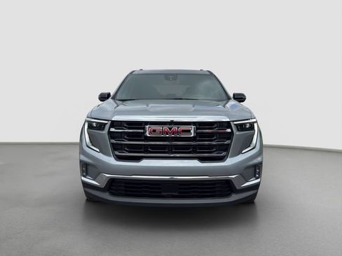 Used 2024 GMC Acadia Elevation FWD image 2