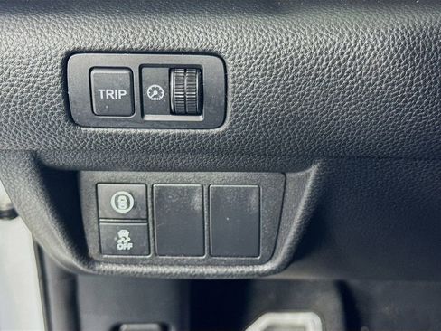 Used 2021 Honda Accord Sport image 11