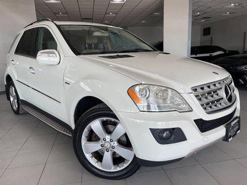 Used 2010 Mercedes-Benz ML 350 BlueTEC 4MATIC image 1