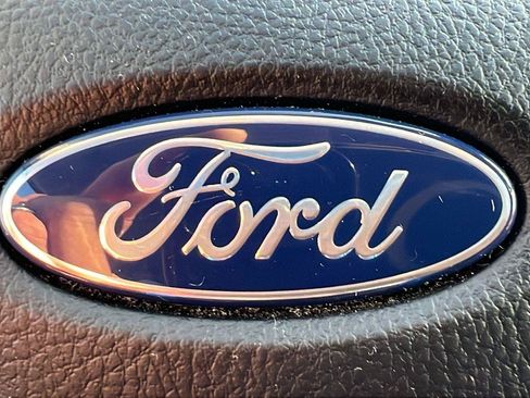 Used 2022 Ford Edge SEL w/ Convenience Package AWD/4WD image 30
