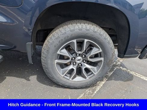 Used 2022 Chevrolet Silverado 1500 RST AWD/4WD image 25