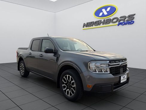 Used 2024 Ford Maverick Lariat w/ 4K Tow Package AWD/4WD image 8