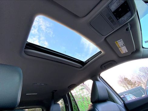 Used 2022 Honda Pilot Special Edition image 13