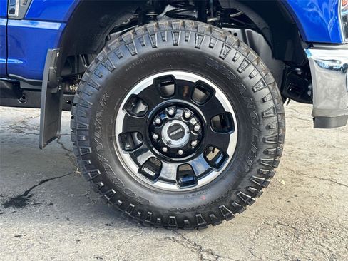 Used 2026 Ford F250 Lariat w/ Tremor Off-Road Package image 6