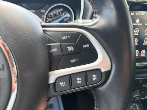 Used 2021 Jeep Compass Limited w/ Sun and Sound Group AWD/4WD image 37