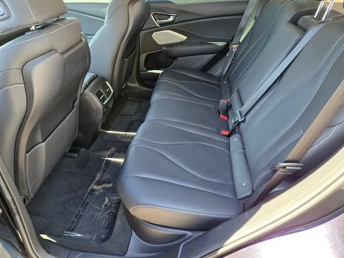 Used 2024 Acura RDX SH-AWD w/ Technology Package image 17