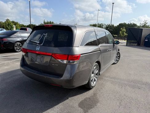 Used 2015 Honda Odyssey Touring image 4