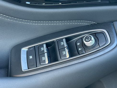 New 2025 Subaru Outback Limited image 11