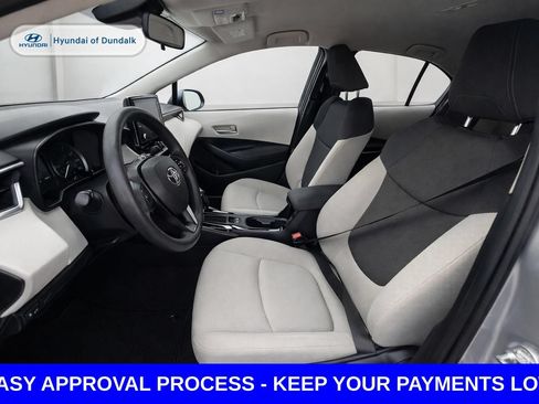 Used 2020 Toyota Corolla LE FWD image 8