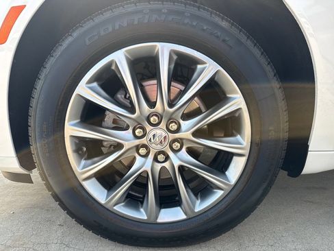 Certified 2024 Buick Enclave Avenir w/ Avenir Technology Package AWD/4WD image 11