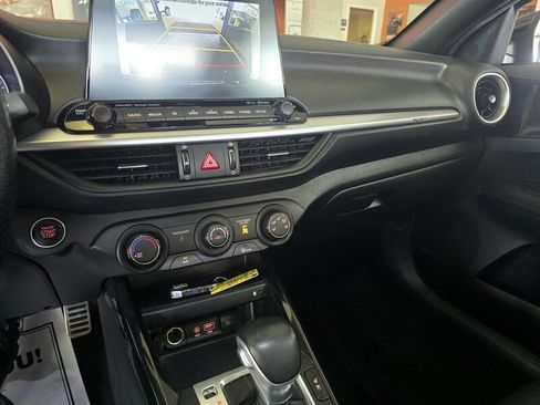 Used 2020 Kia Forte GT w/ GT2 Package FWD image 26